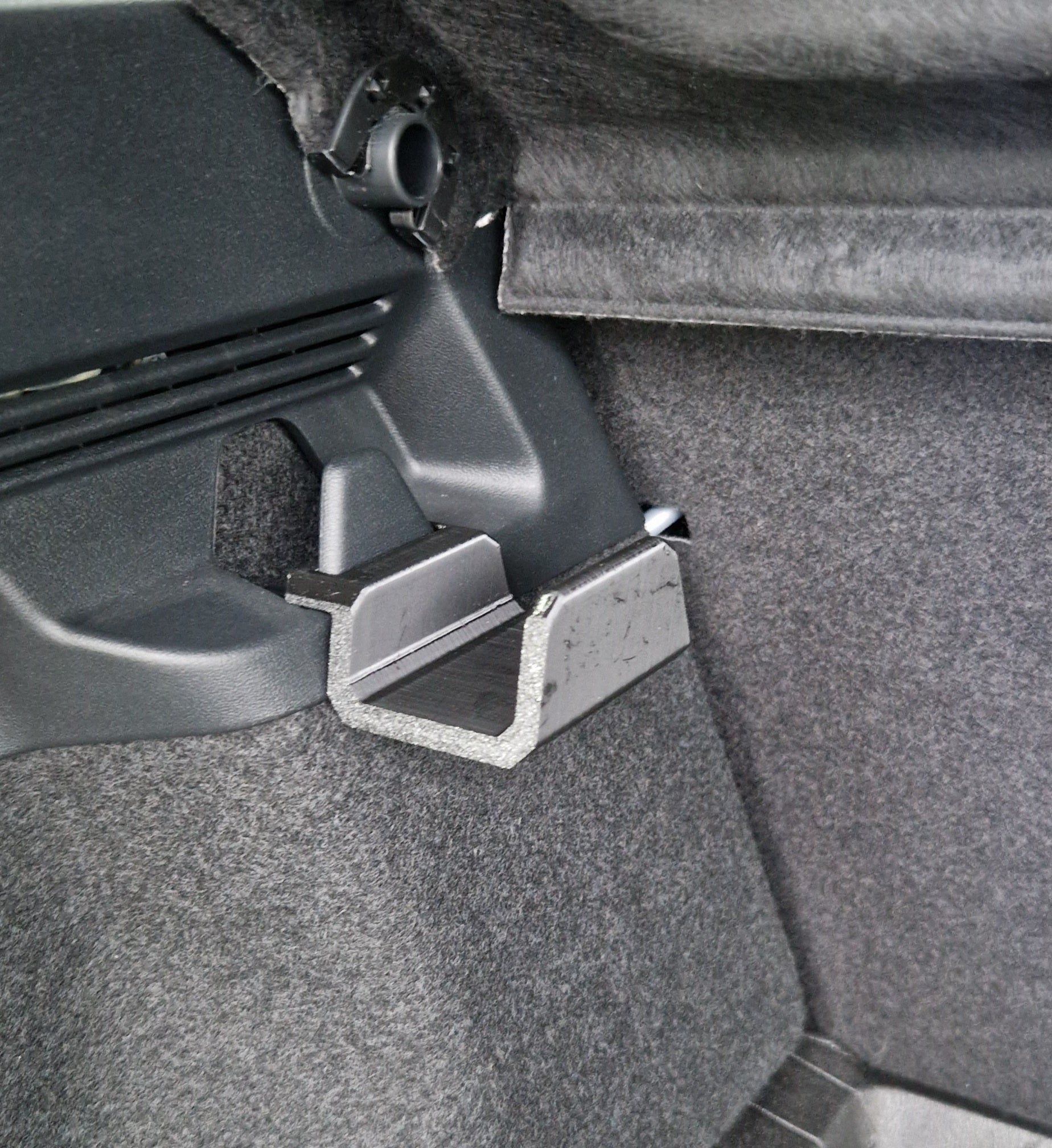 Trunk hook - Smoothbev